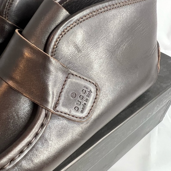 GUCCI
Leather Whipstitch Trim Loafers - Picture 11 of 13